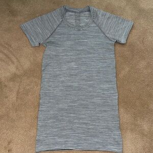 Grey and white swiftly t shirt